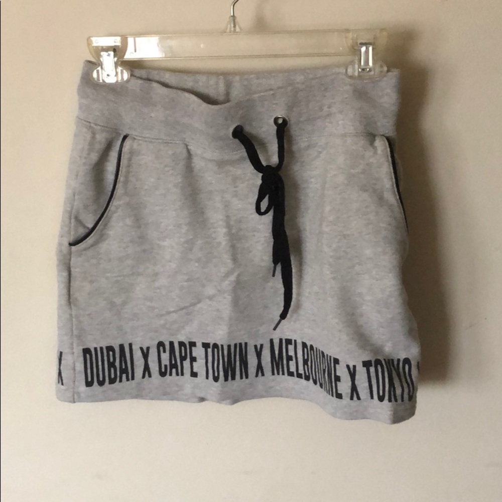 Cotton mini skirt